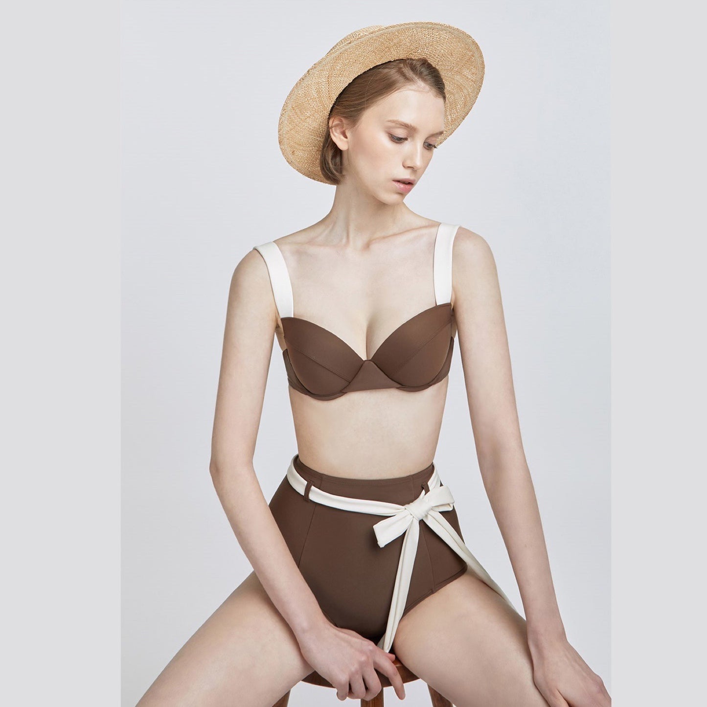 Source Factory New Split Swimsuit Women French Style Small Fragrance Simple Bikini Cross-border Supply