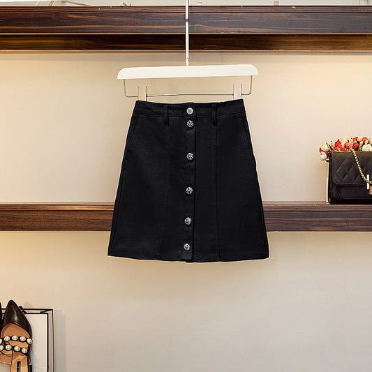 Two-piece suit with high waist and slim denim skirt