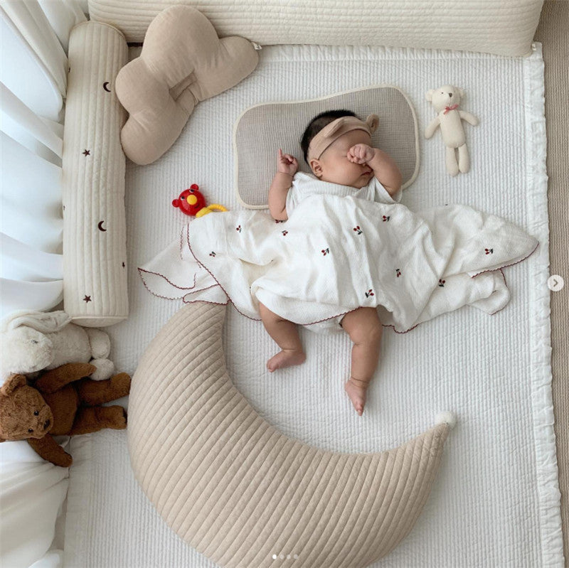 Ins Cotton Fur Ball Moon Pillow Cushion Baby Removable And Washable Breastfeed Pillow