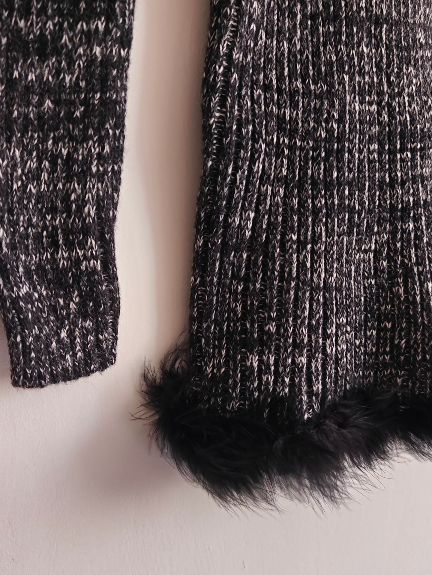 Knitwear Hip Skirt Black Mock-neck Sweater ShopWithASmile7.com