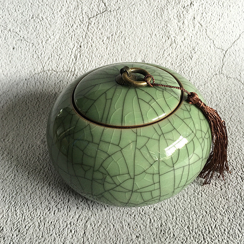 Large Ceramic Tea Storage Jar – Handmade Sealed Container for Pu’Er & Loose Leaf Tea