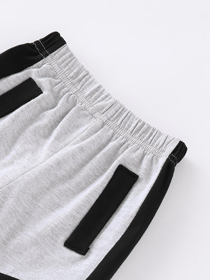 Children's Sports Suit With Short Sleeves and Trousers