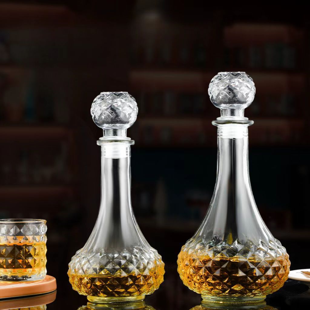 Glass Decoration Imported Wine Bottle Transparent Wine Bottle Dispenser